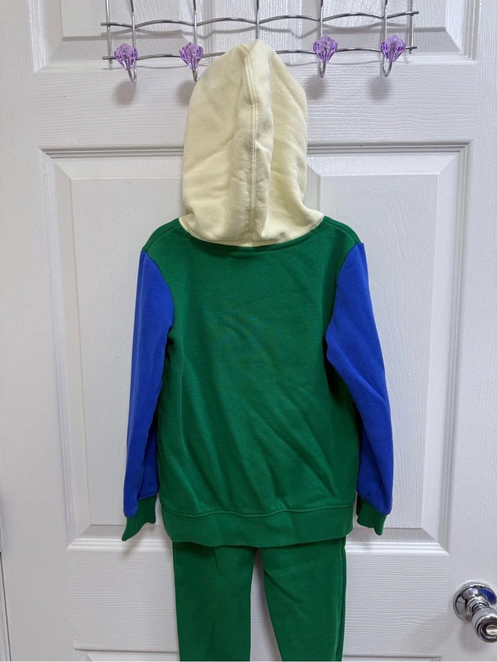 Jordan Green Hoodie and Sweatpants Set with Blue Sleeves, Size 5